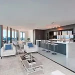 Penthouse With Panoramic Views In Downtown Miami